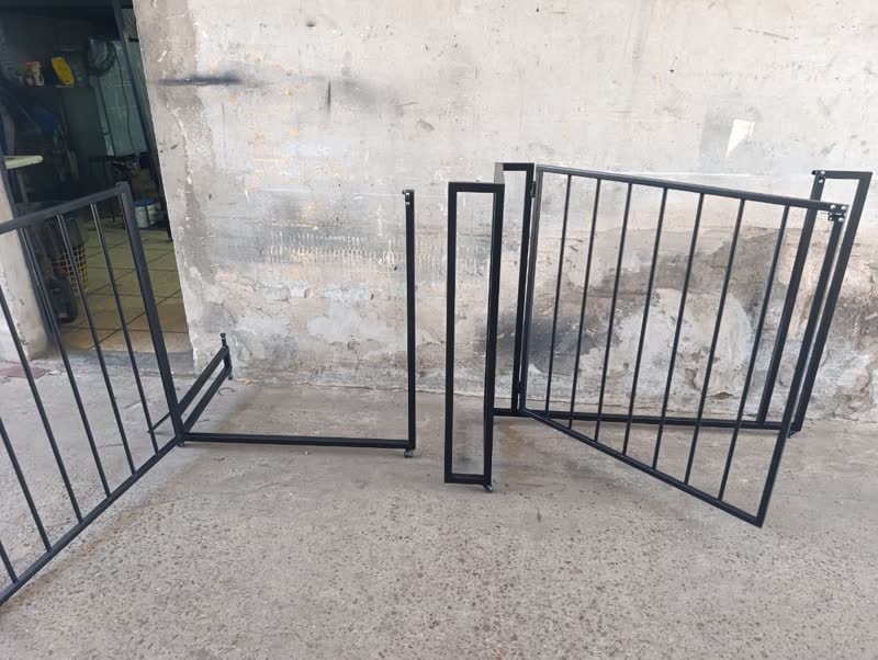Barandas de escaleras — foto 6, trabajo de Todo Herrería