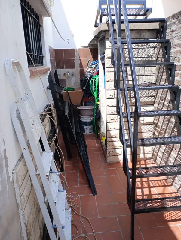 Escaleras plegables — foto 3, trabajo de Todo Herrería