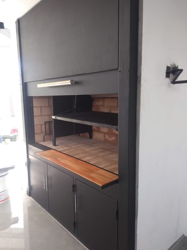 Frentes de parrilla — foto 3, trabajo de Todo Herrería
