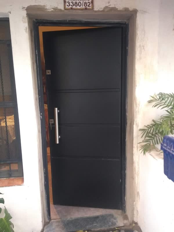 Puertas de entrada — foto 3, trabajo de Todo Herrería