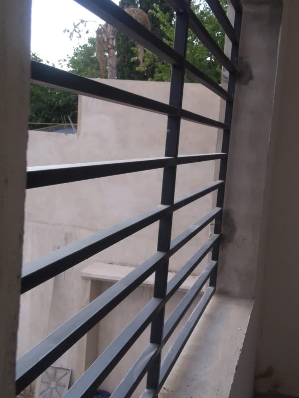 Rejas de ventanas — foto 1, trabajo de Todo Herrería