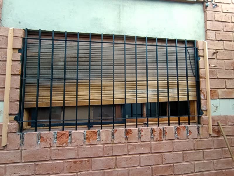 Rejas de ventanas — foto 5, trabajo de Todo Herrería