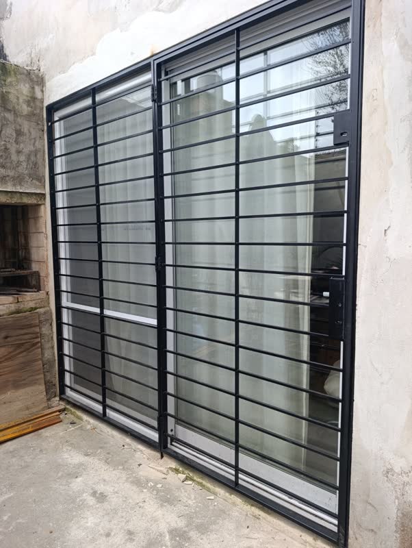 Rejas de ventanas — foto 6, trabajo de Todo Herrería